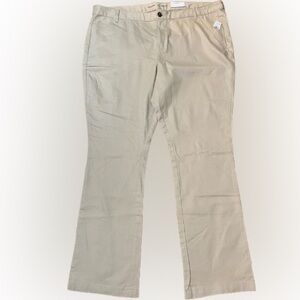 NWT Old Navy Boot Cut Expandable Stretch I’m All Yours Light Beige Pants Size 18